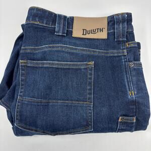 Duluth Trading Co. 42x30 Ballroom Flex Relaxed Fit Medium Wash Blue Jeans